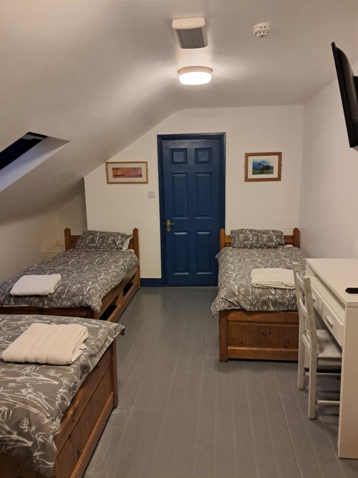 Coastguard Lodge Hostel At Tigh Tp Glaise Bheag ห้อง รูปภาพ